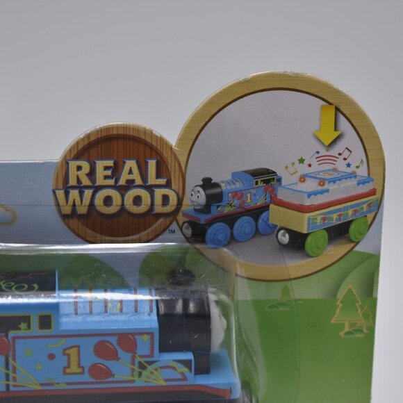 Fisher-Price Thomas and Friends Wood Birthday Train Wooden Railway NEW 2019 - Picture 2 of 13